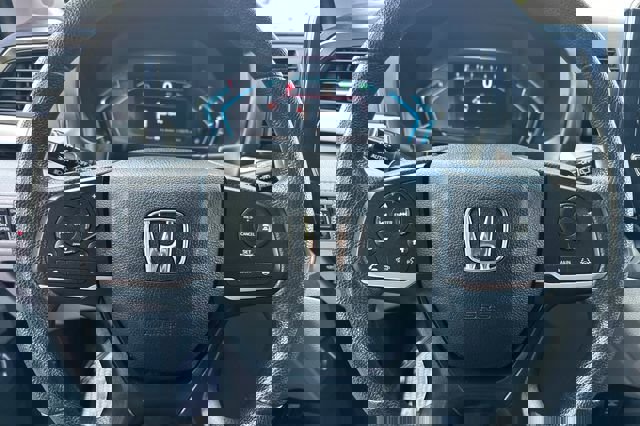 Used 2018 Honda Odyssey EX image 27