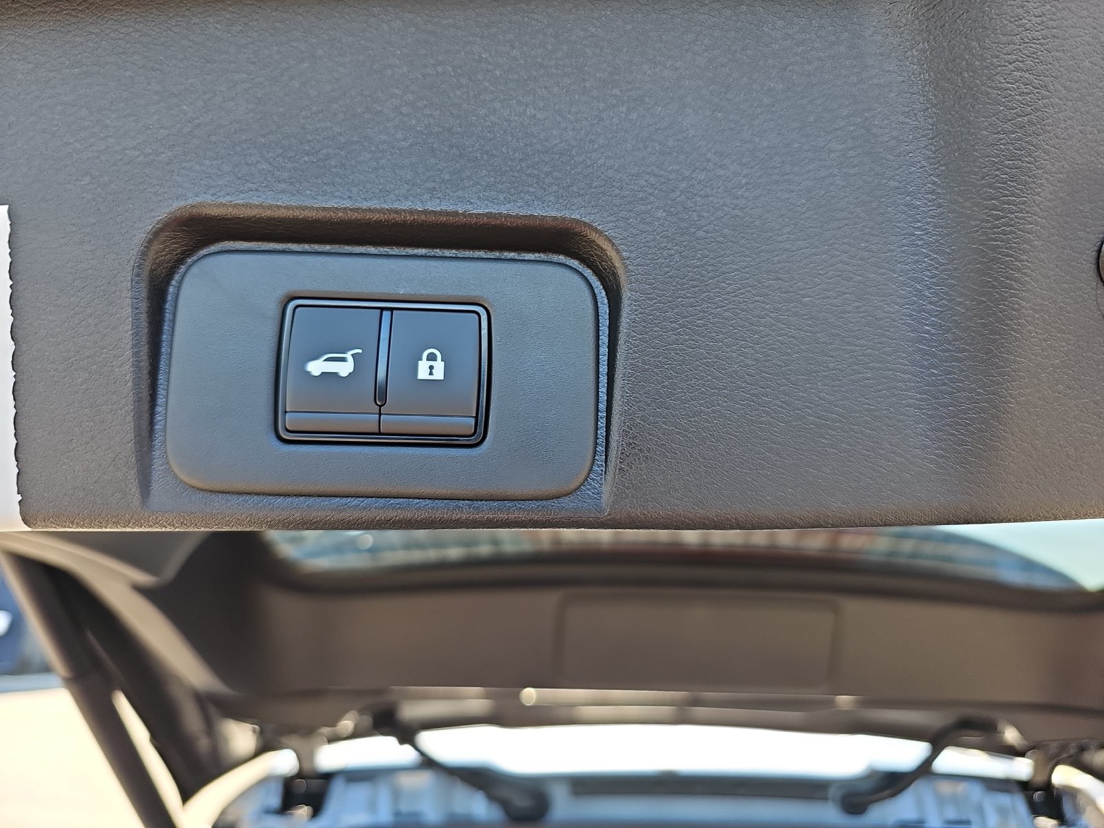 New 2027 Nissan Rogue Dark Armor FWD image 34