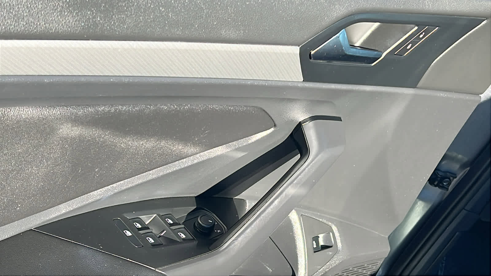 Used 2019 Volkswagen Jetta S image 22