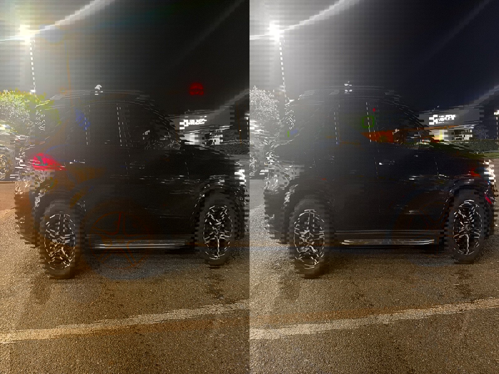 Used 2020 Mercedes-Benz GLE 350 4MATIC image 10