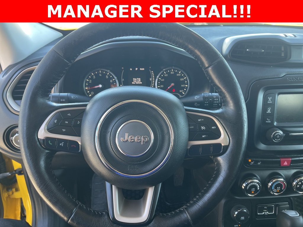 Used 2016 Jeep Renegade Latitude w/ Cold Weather Group image 22