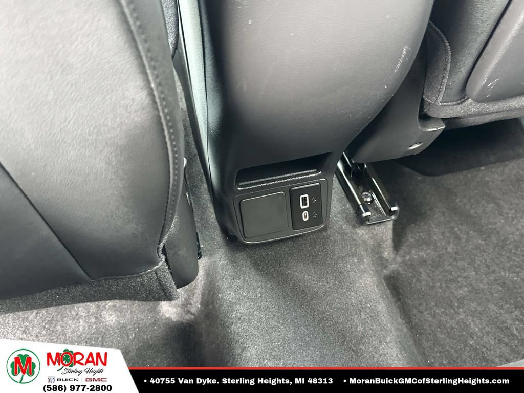 Certified 2023 Buick Encore GX Select AWD/4WD image 13