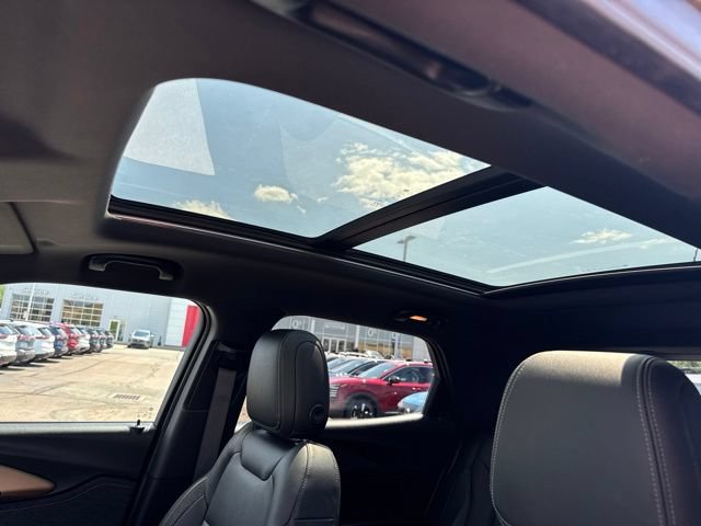 Used 2022 Chevrolet TrailBlazer ACTIV w/ Sun and Liftgate Package FWD image 36