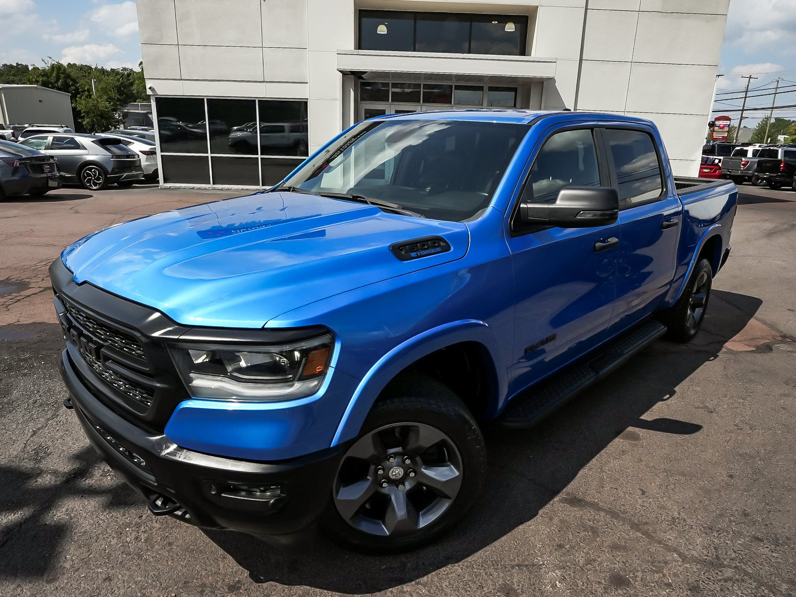 Used 2023 RAM 1500 Big Horn AWD/4WD image 8