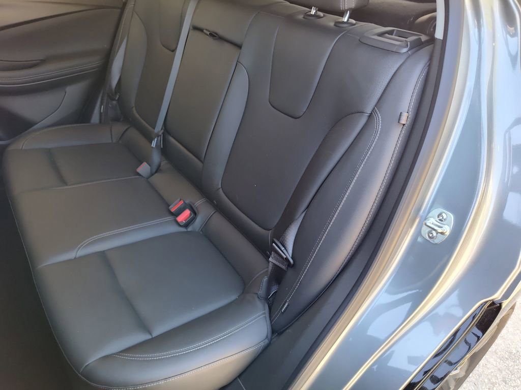 Used 2024 Buick Encore GX Sport Touring w/ Comfort Package image 33