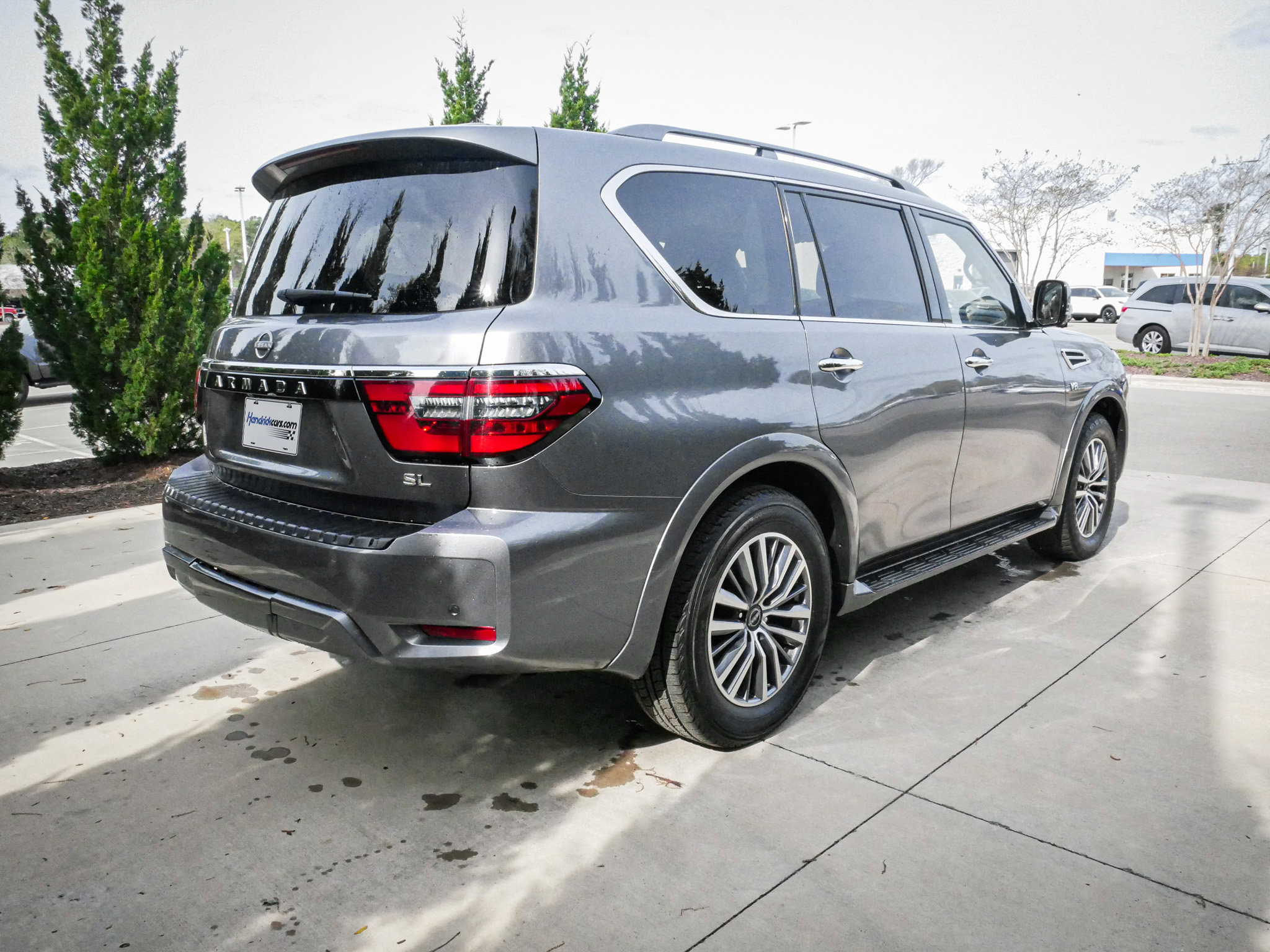 Used 2022 Nissan Armada SL image 10