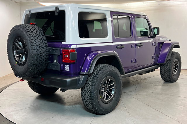 New 2026 Jeep Wrangler Unlimited Rubicon w/ Whitecap Package AWD/4WD image 5