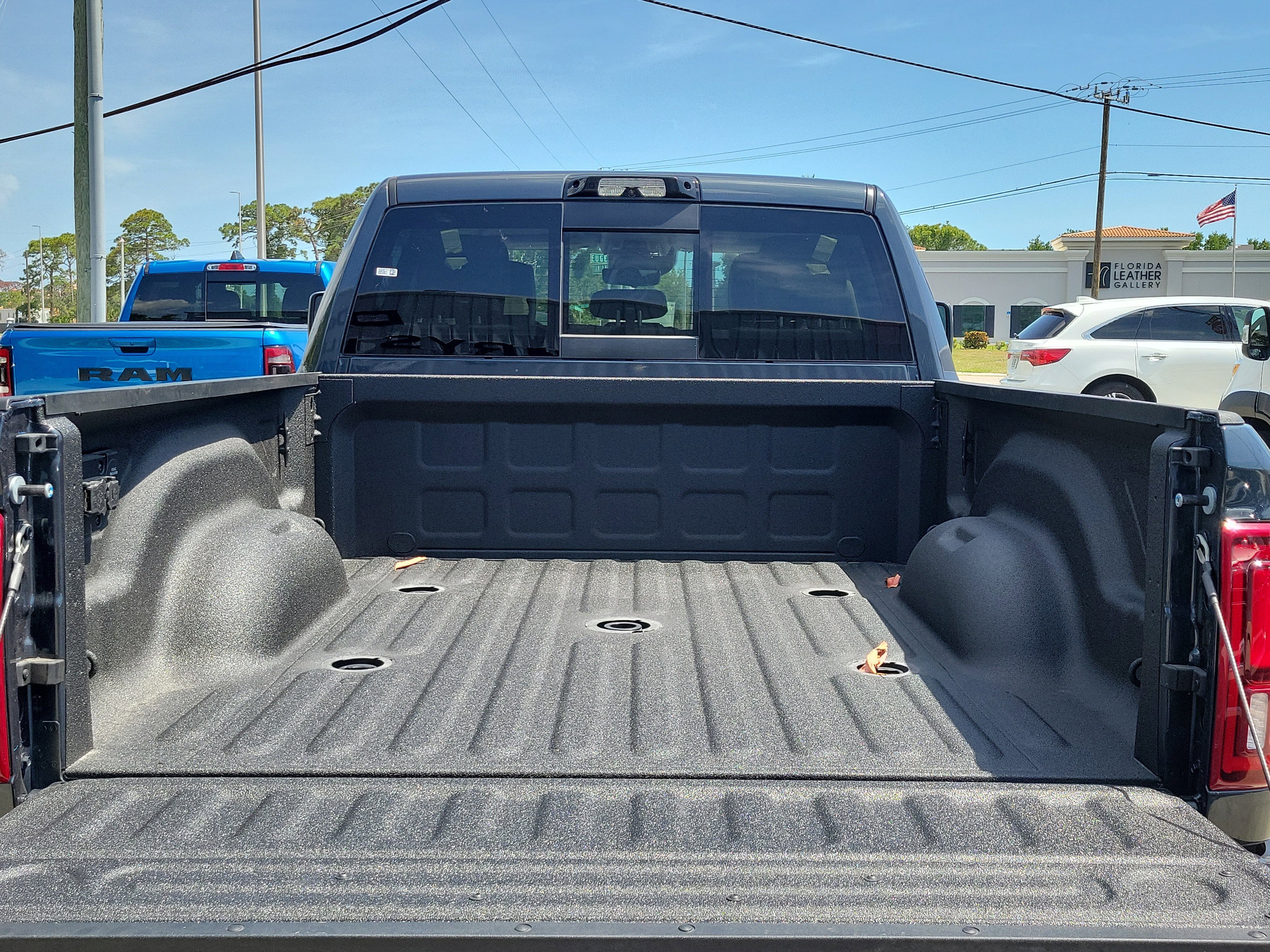 New 2026 RAM 2500 Limited AWD/4WD image 10