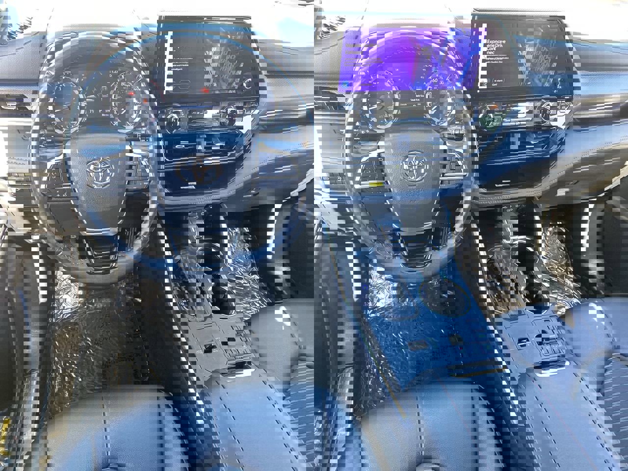 Used 2023 Toyota Highlander XSE image 22