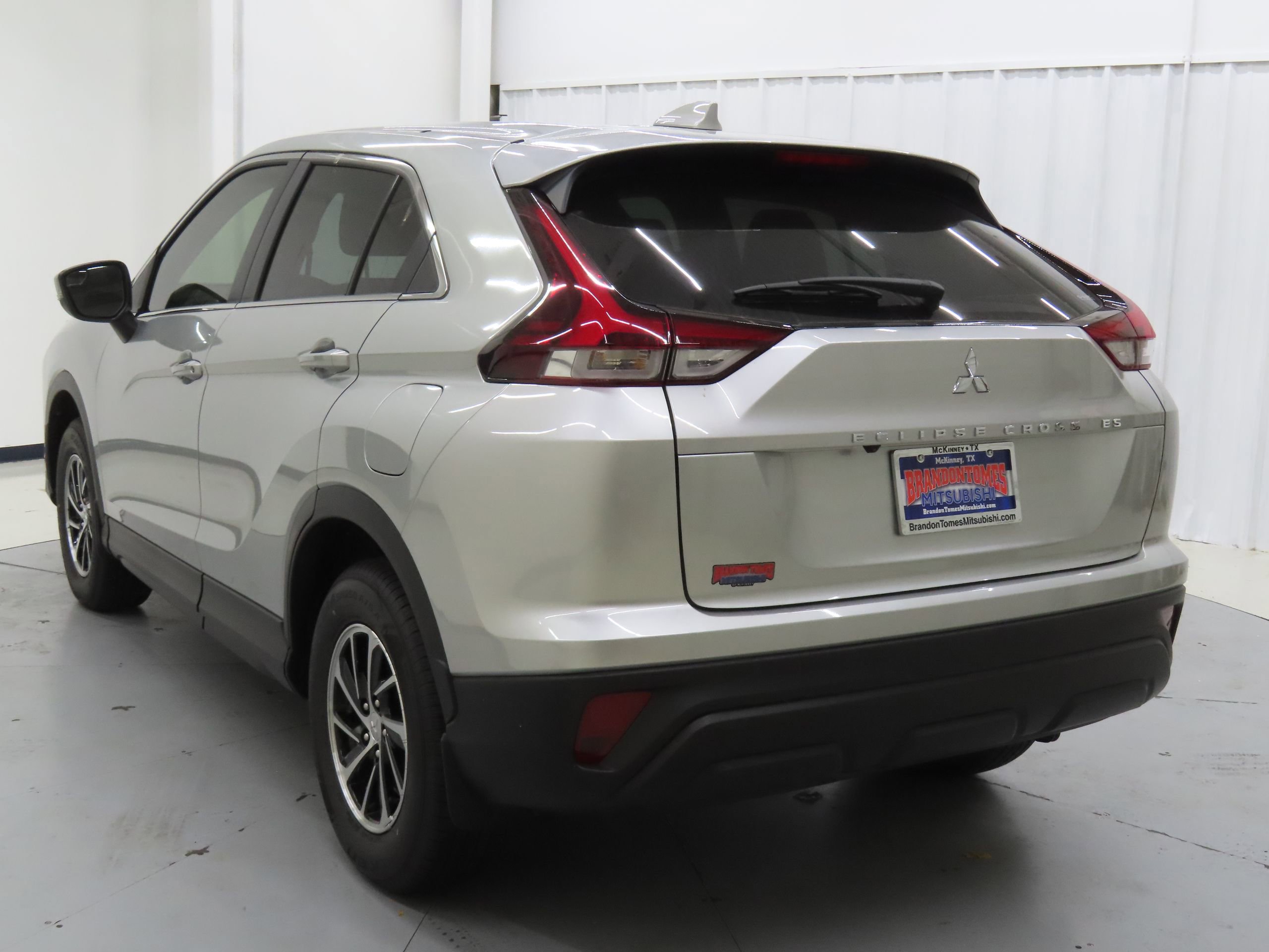 New 2026 Mitsubishi Eclipse Cross ES image 5