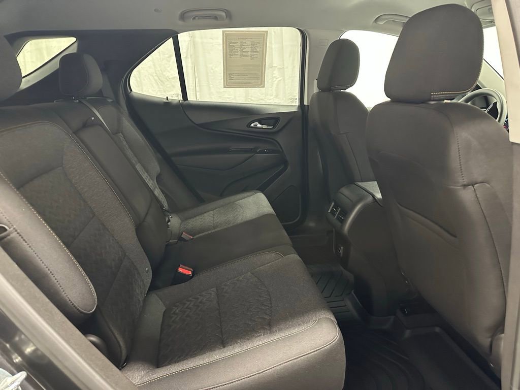 Used 2022 Chevrolet Equinox LT image 48