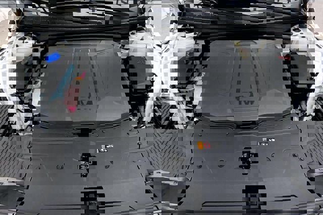 Used 2025 Hyundai Ioniq 5 SE image 12