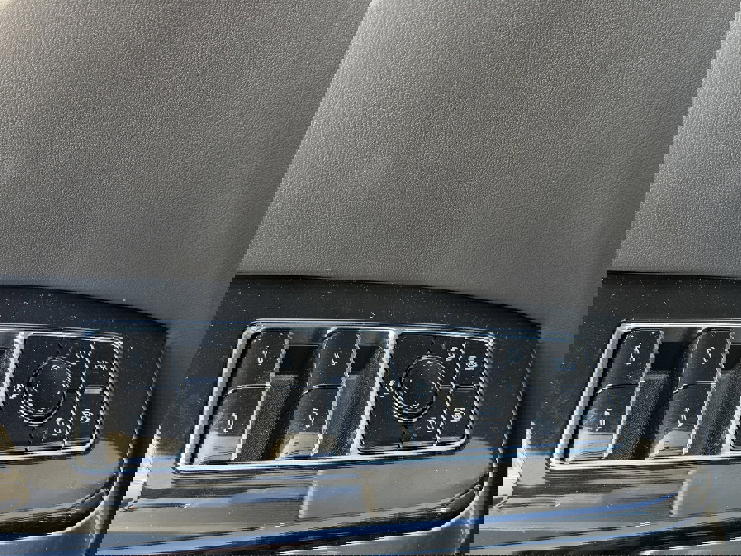 New 2026 Cadillac Escalade V AWD/4WD image 21