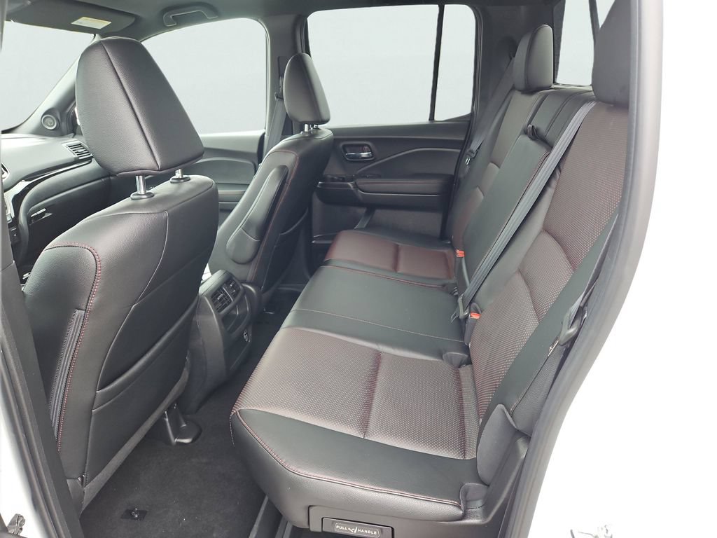 Certified 2021 Honda Ridgeline Black Edition image 35