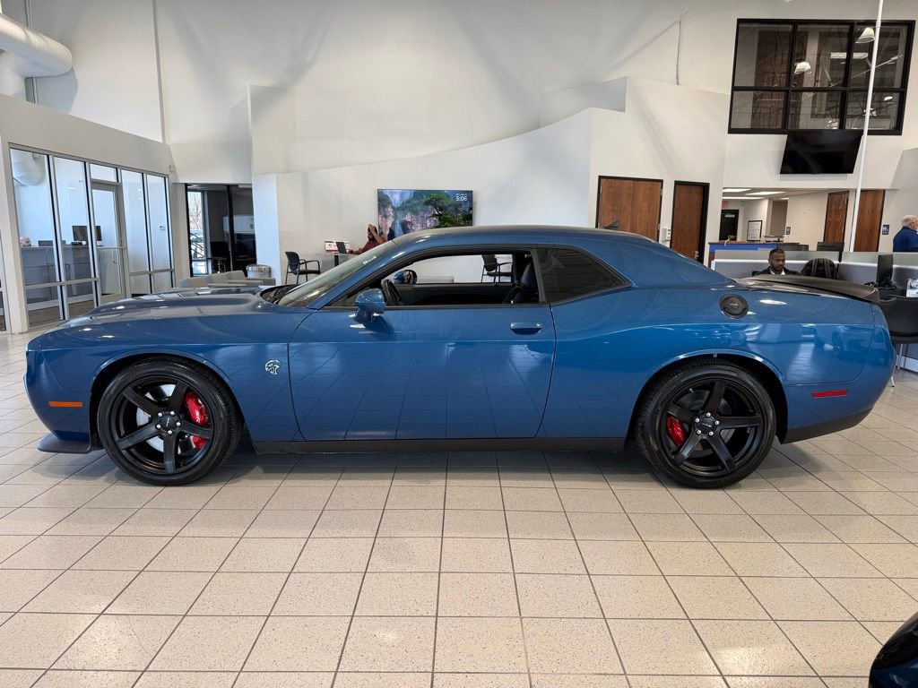 Used 2022 Dodge Challenger SRT Hellcat w/ Plus Package image 2