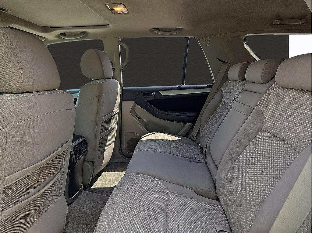 Used 2006 Toyota 4Runner SR5 AWD/4WD image 9