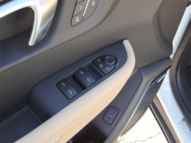 New 2026 Buick Enclave Preferred w/ Power Package image 17