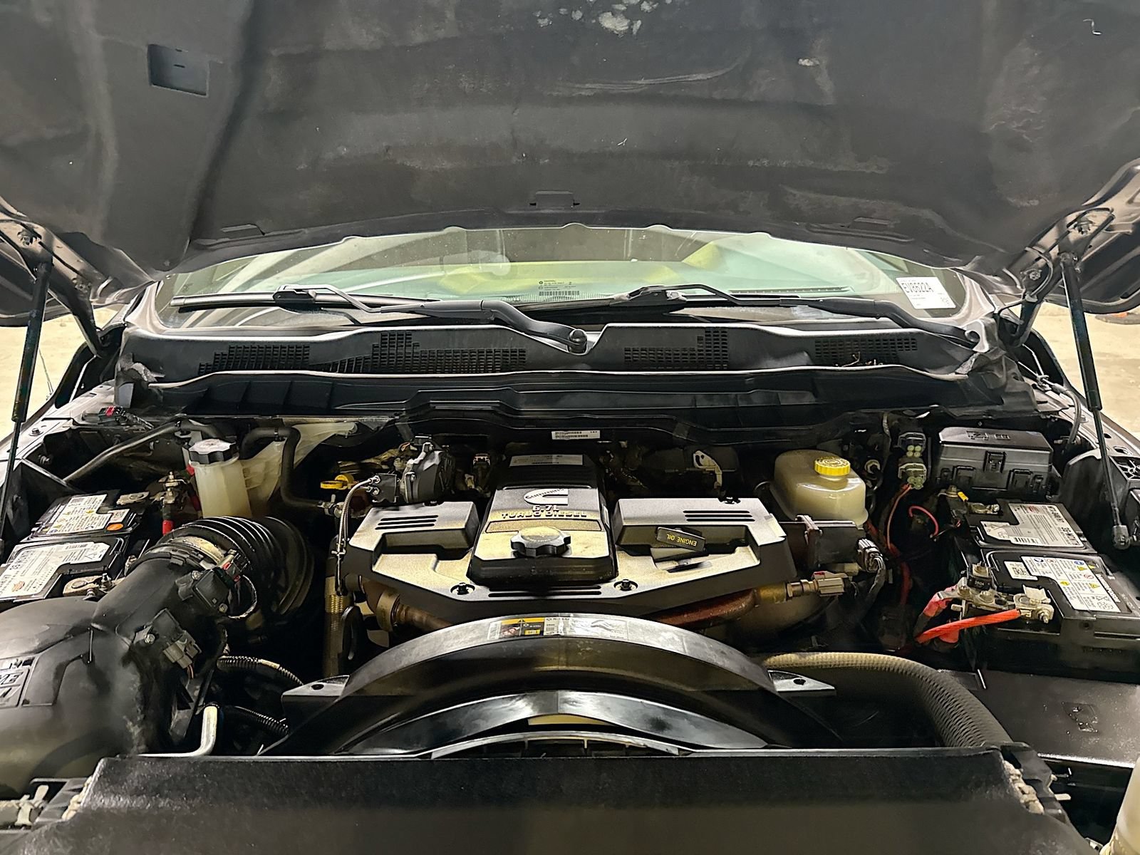 Used 2018 RAM 3500 Limited AWD/4WD image 32