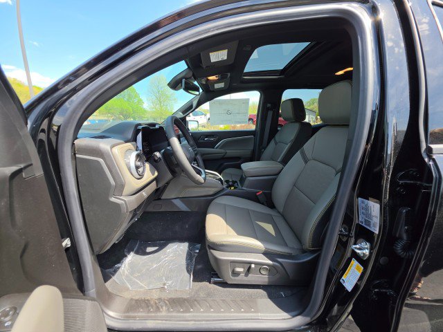 New 2026 Chevrolet Colorado ZR2 w/ Technology Package AWD/4WD image 29