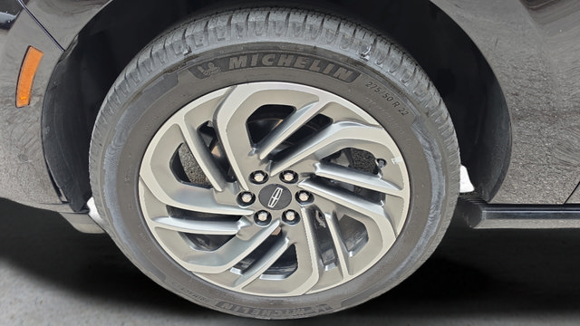 Used 2025 Lincoln Navigator Reserve AWD/4WD image 20