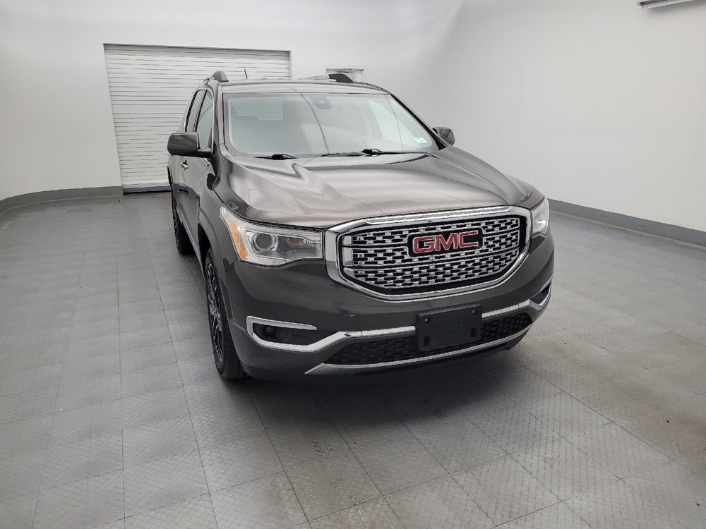 Used 2019 GMC Acadia Denali image 14