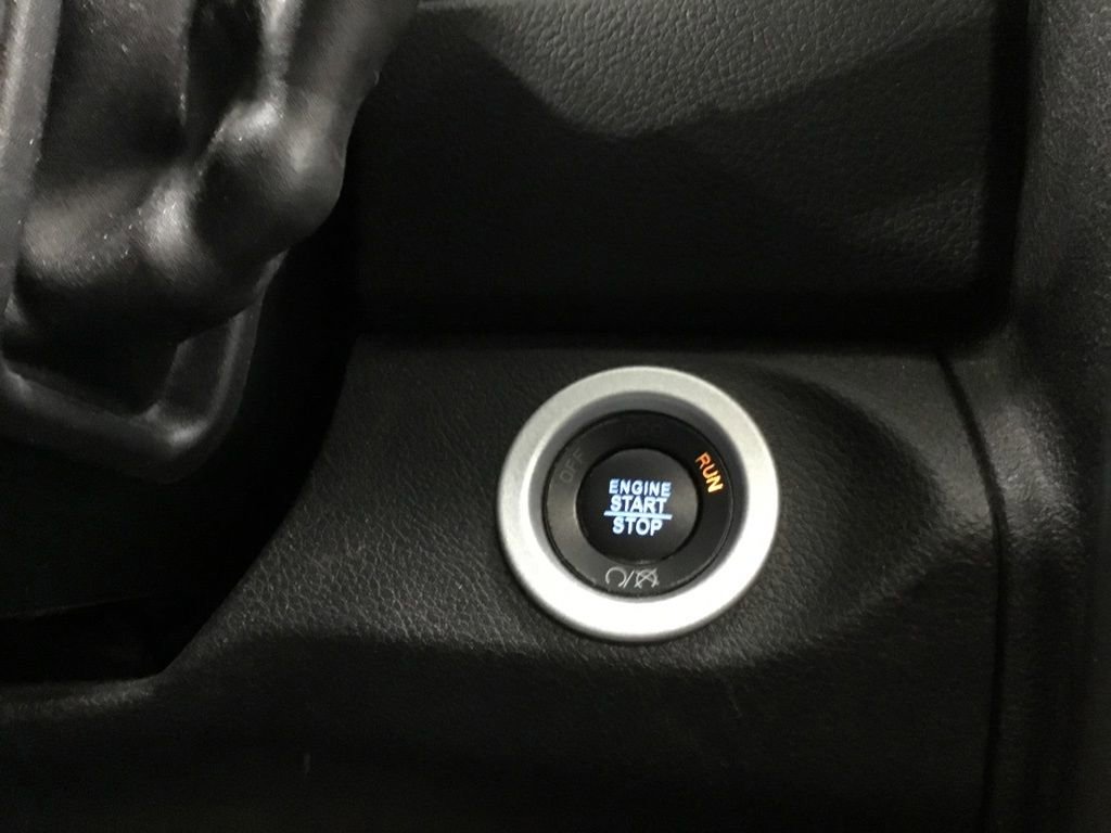 Used 2018 RAM 3500 Laramie Longhorn image 39