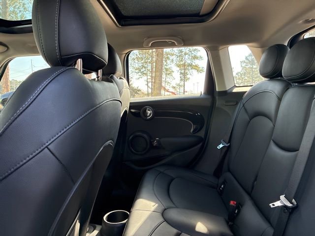 Used 2022 MINI Cooper S image 22