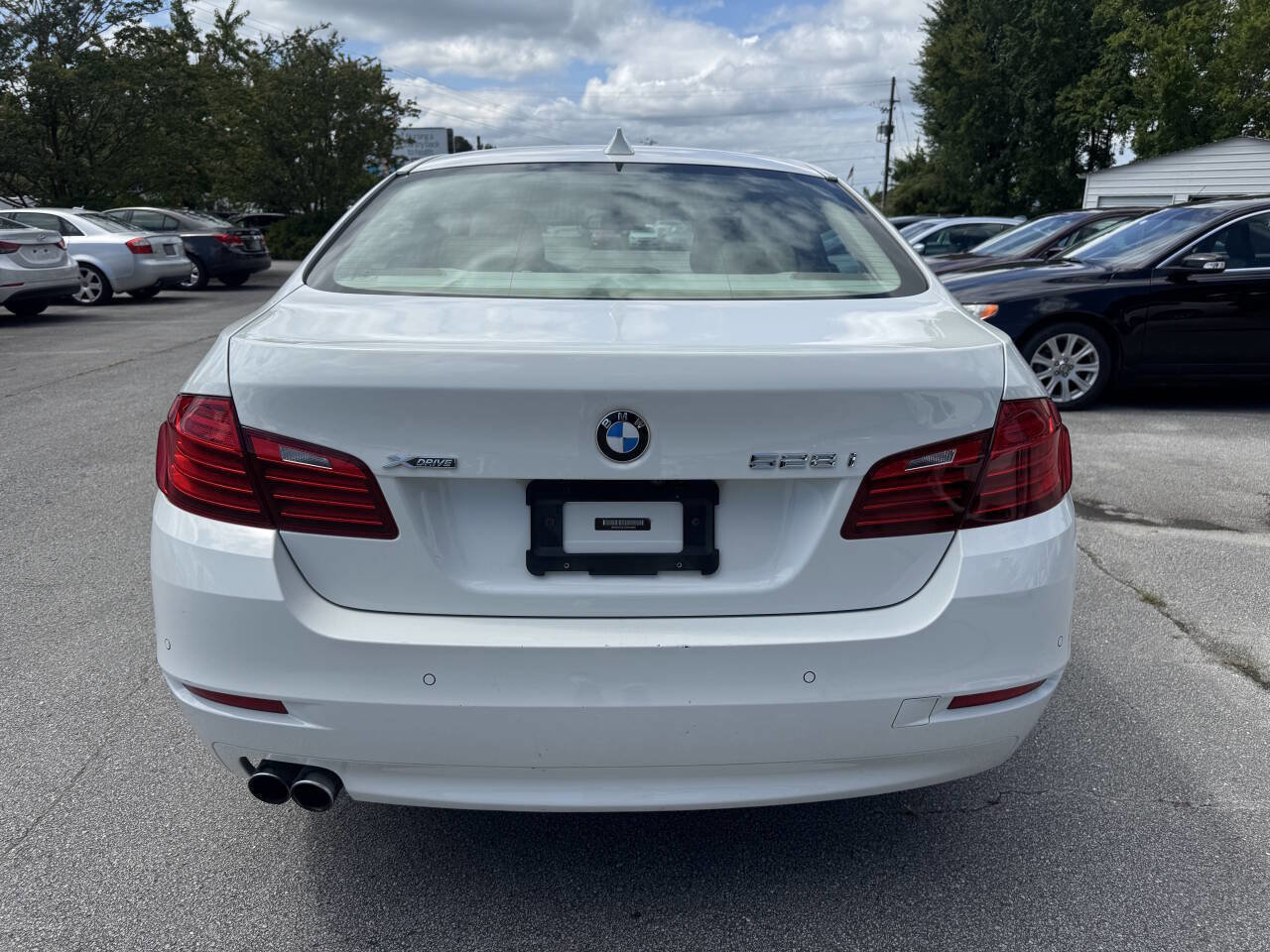 Used 2014 BMW 528i xDrive 528i xDrive AWD 4dr Sedan image 7