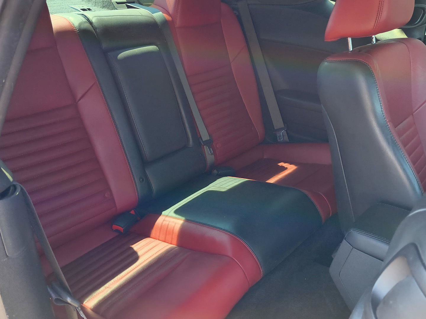 Used 2013 Dodge Challenger R/T Plus RWD image 13