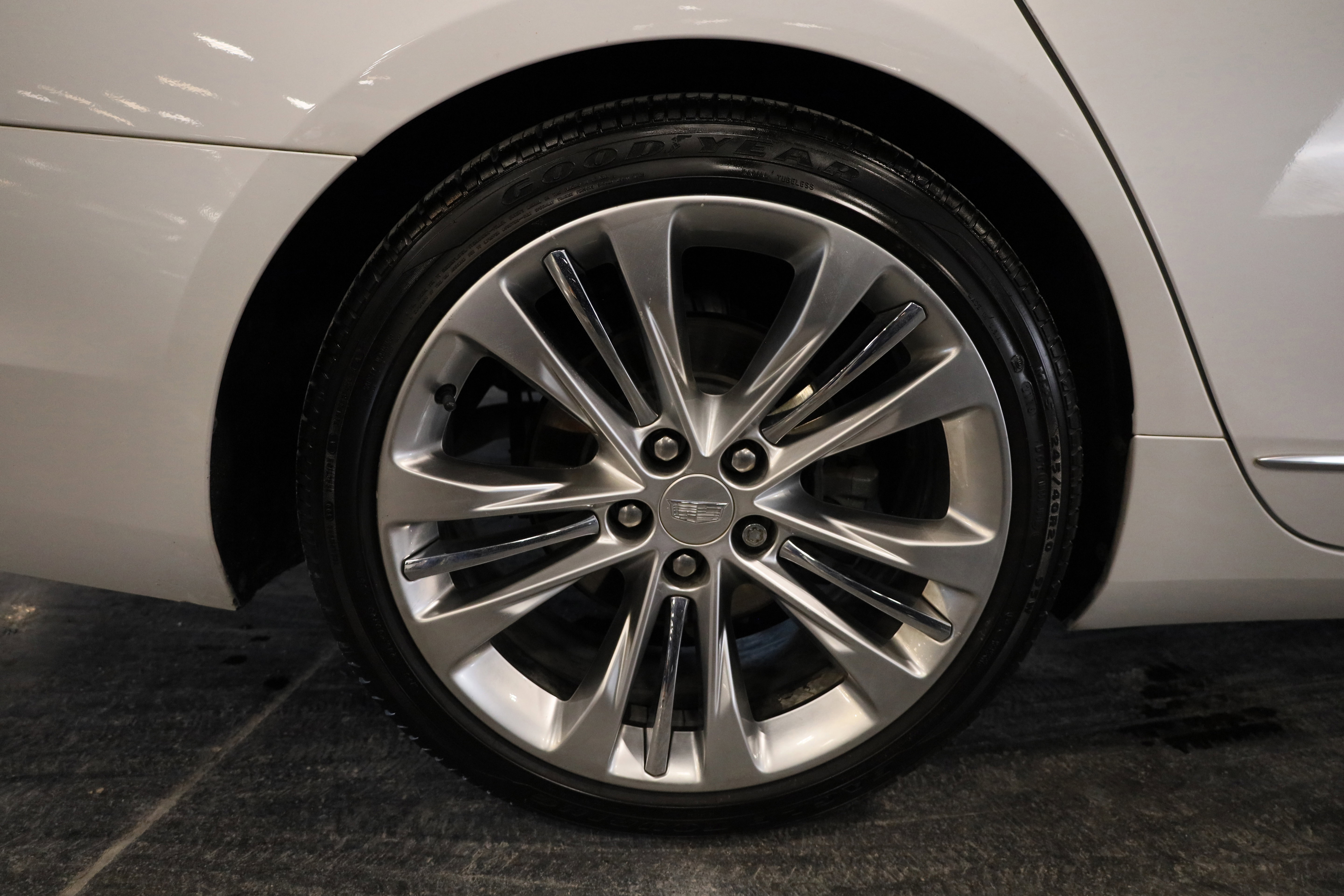 Used 2018 Cadillac CT6 Platinum image 11