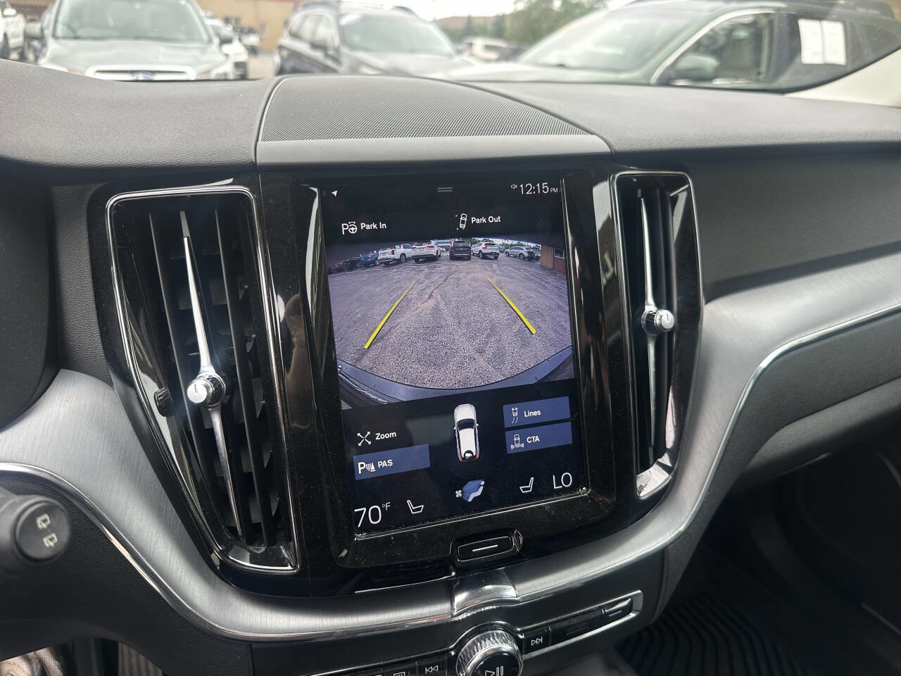 Used 2019 Volvo XC60 T6 Momentum w/ Premium Package AWD/4WD image 15