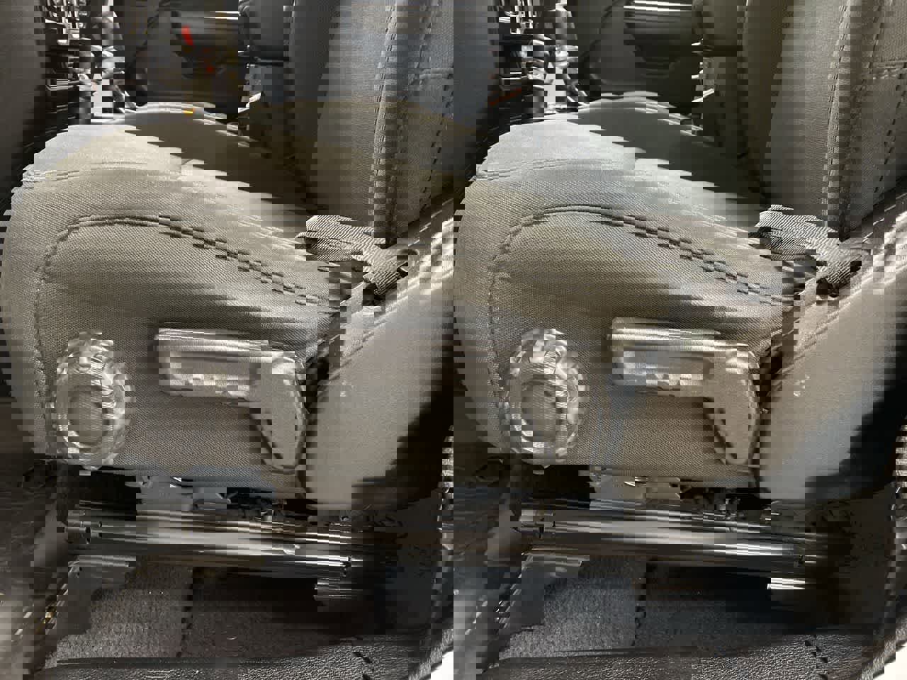 Used 2020 Jeep Gladiator Sport w/ Quick Order Package 24S AWD/4WD image 15