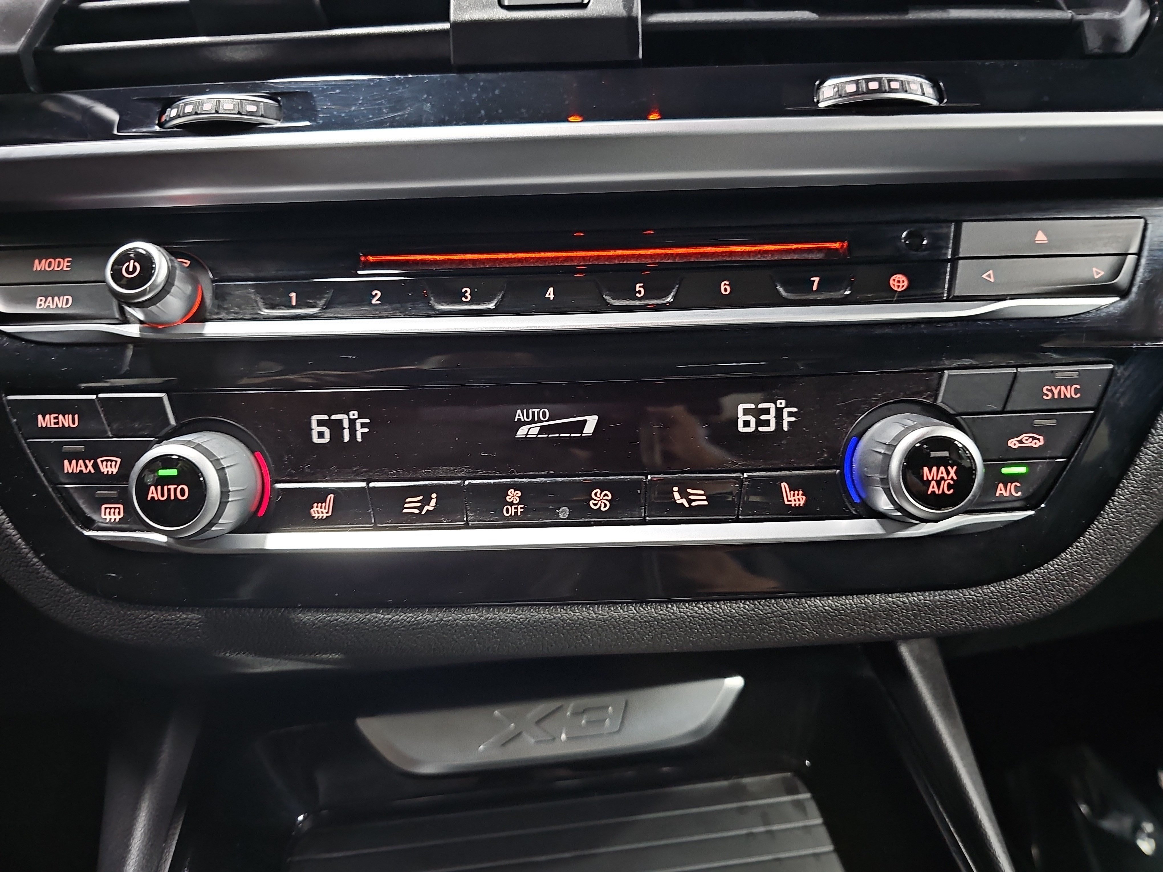 Used 2019 BMW X3 xDrive30i w/ Premium Package AWD/4WD image 21