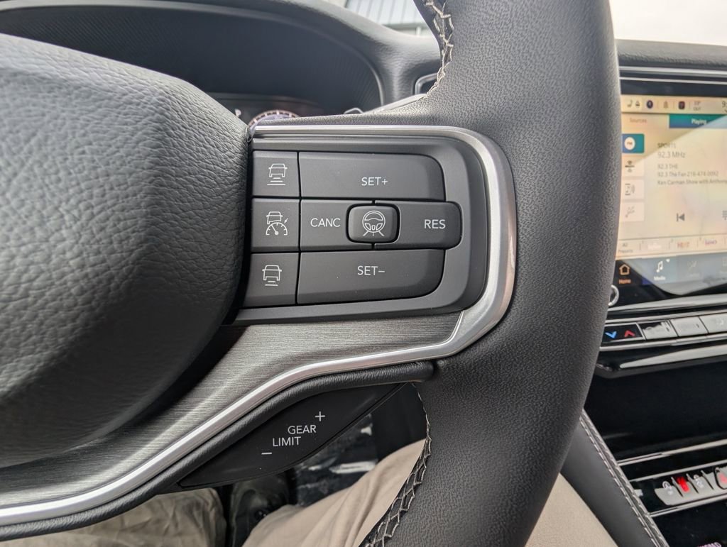 New 2026 Jeep Grand Wagoneer L Limited w/ Premium Group II image 21