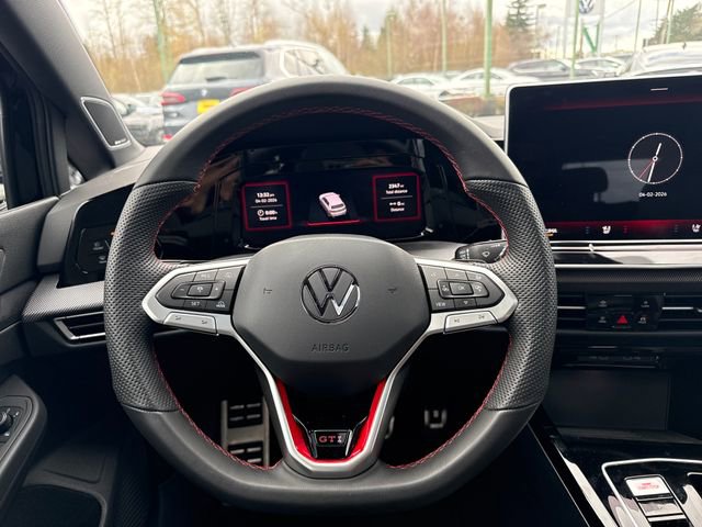 Used 2025 Volkswagen GTI SE image 23
