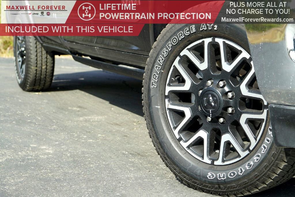 Used 2025 RAM 3500 Limited image 3