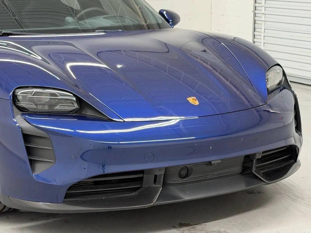 Used 2021 Porsche Taycan Turbo S AWD/4WD image 40