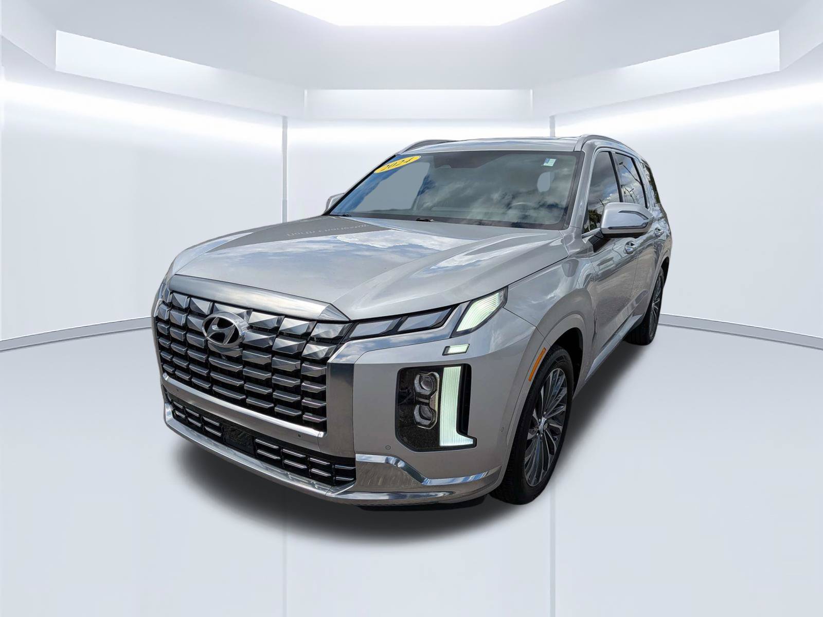 Certified 2024 Hyundai Palisade Calligraphy AWD/4WD image 8