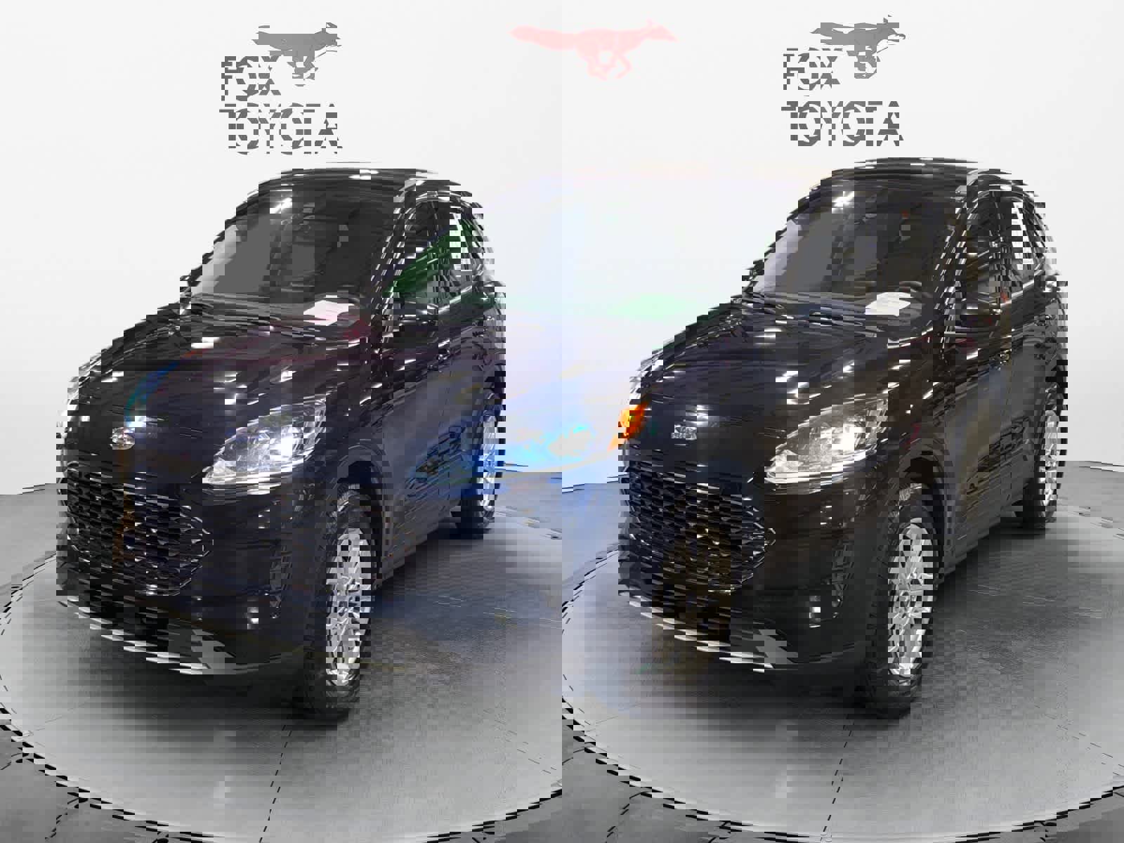 Used 2021 Ford Escape SE w/ Convenience Package