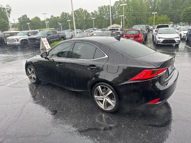 Used 2017 Lexus IS 200t w/ Premium Package RWD image 4