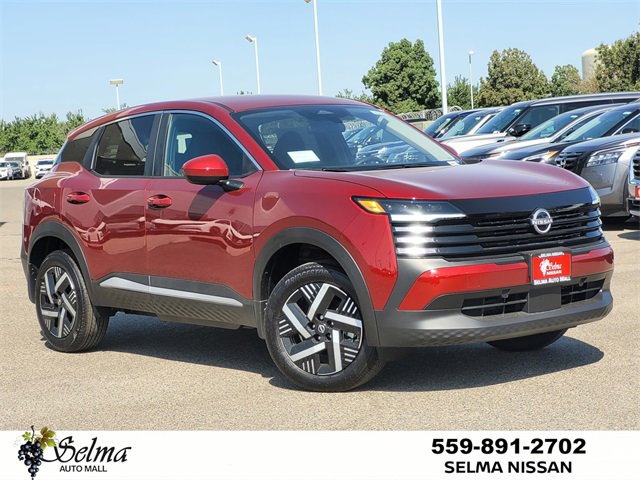 New 2025 Nissan Kicks SV