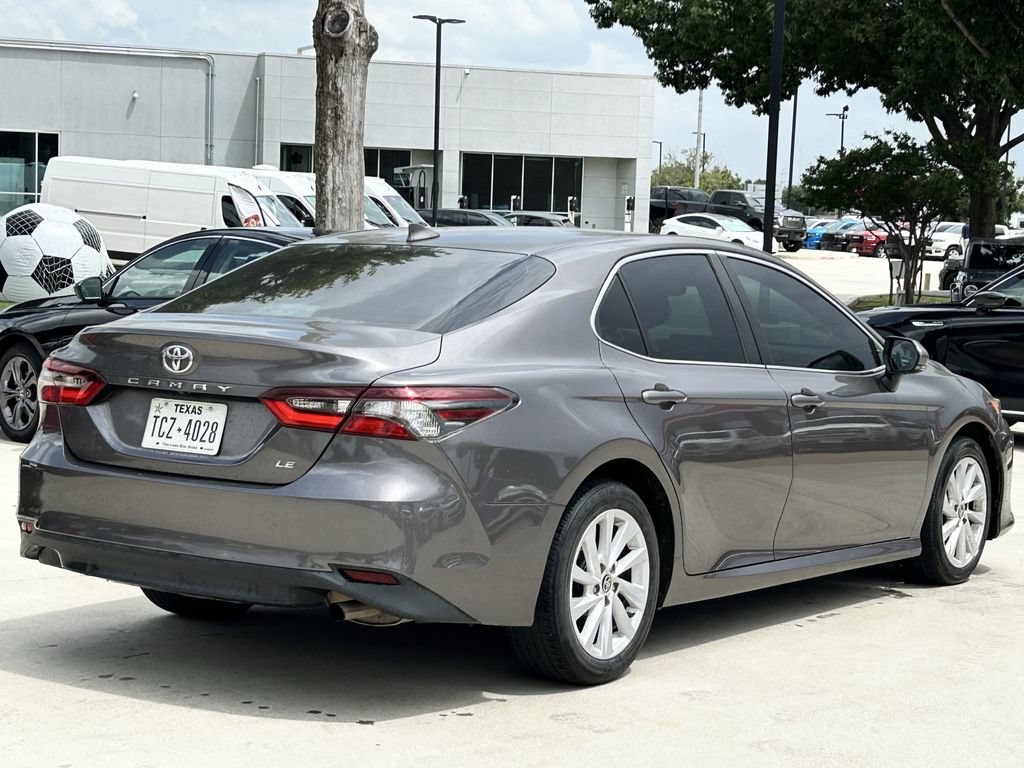 Used 2023 Toyota Camry LE w/ Convenience Package FWD image 4