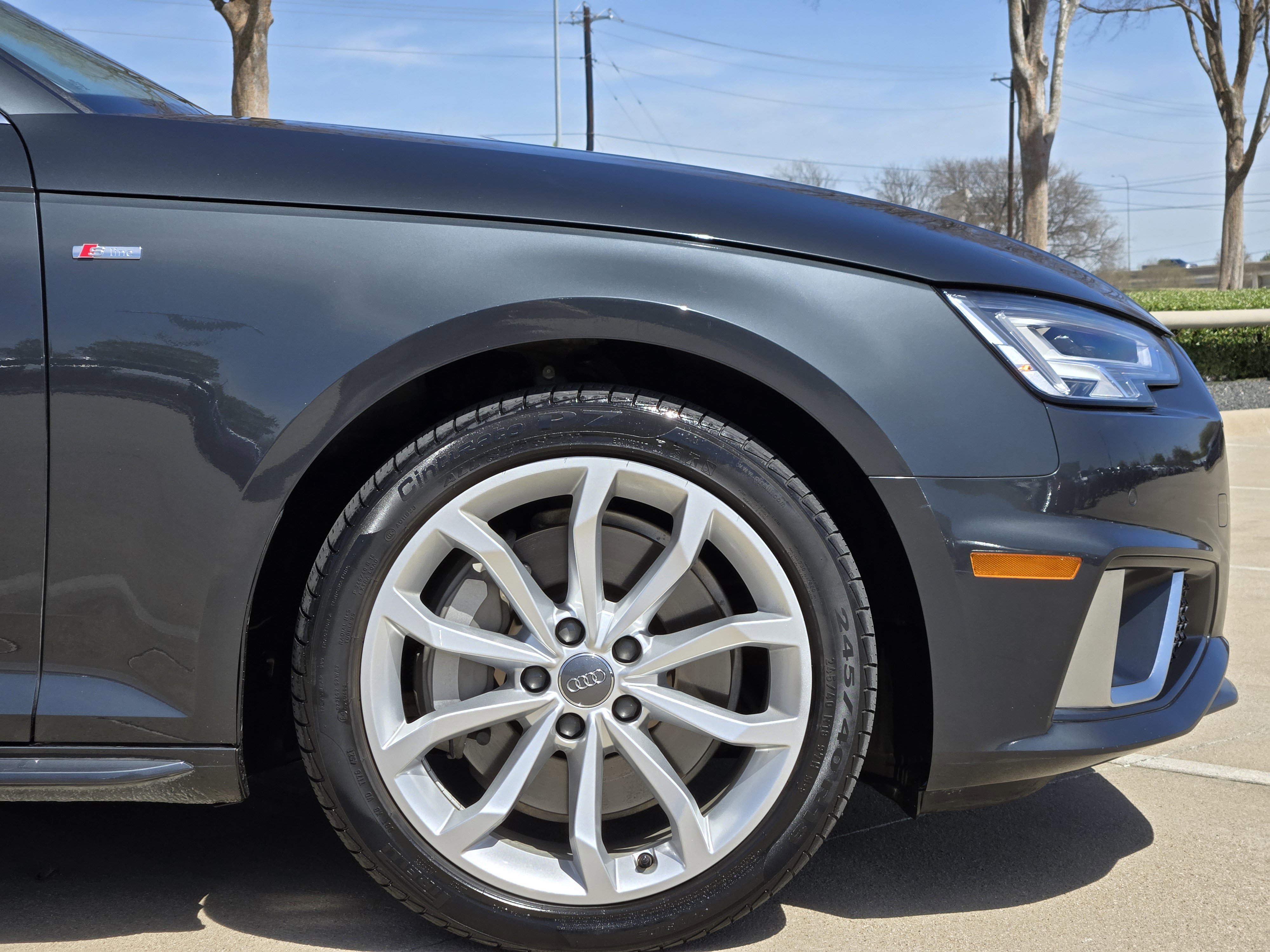 Used 2019 Audi A4 2.0T Premium Plus w/ Premium Plus Package image 8