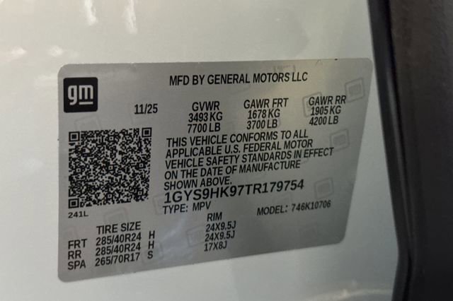 Certified 2026 Cadillac Escalade V image 30