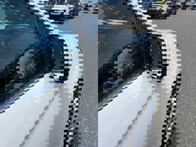 Used 2022 Ford Edge Titanium AWD/4WD image 37