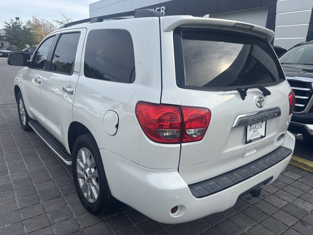 Used 2017 Toyota Sequoia Platinum image 4