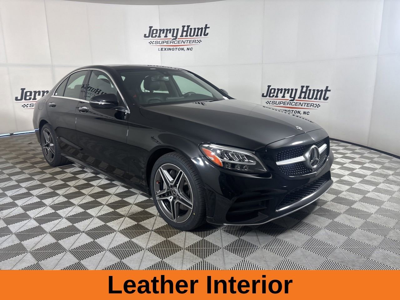 Used 2020 Mercedes-Benz C 300 4MATIC Sedan image 5