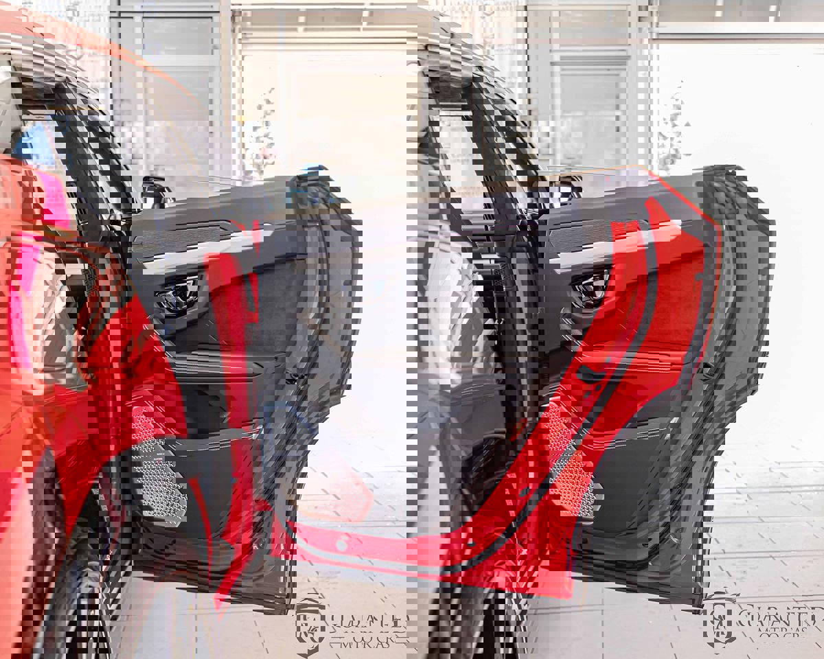 Used 2020 Lamborghini Urus image 38