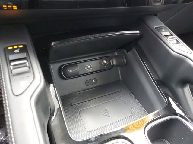 Used 2022 Kia Telluride SX w/ SX Prestige Package image 33