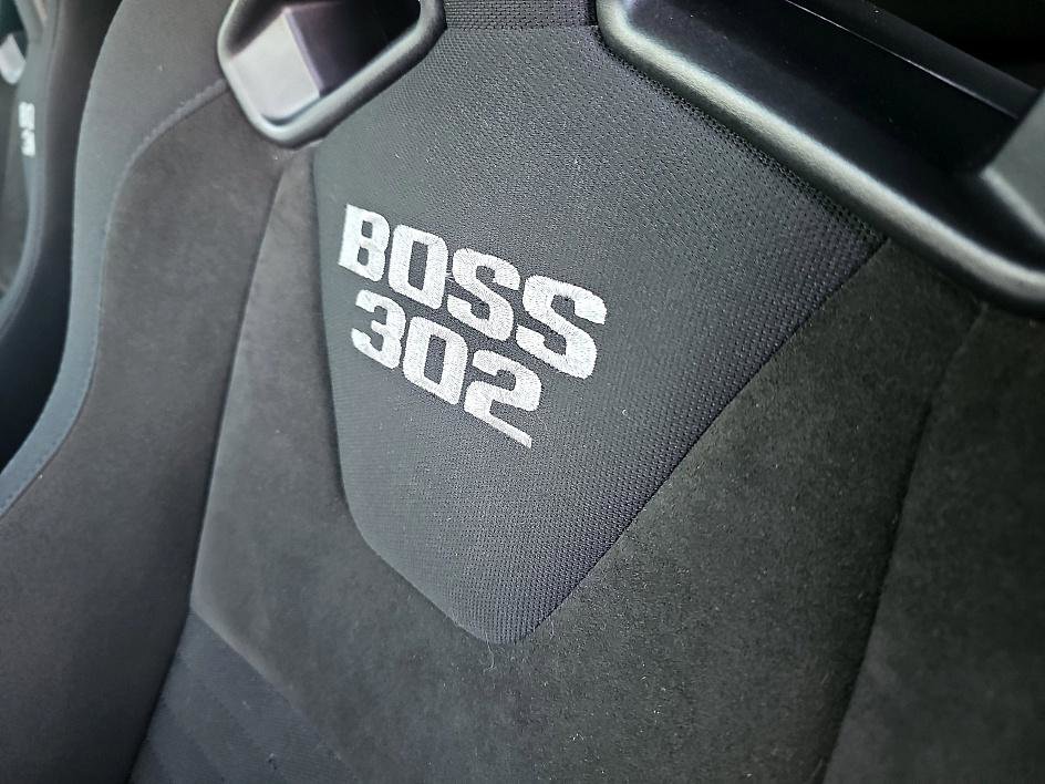 Used 2013 Ford Mustang Boss 302 w/ Boss 302 Accessory Pkg image 16